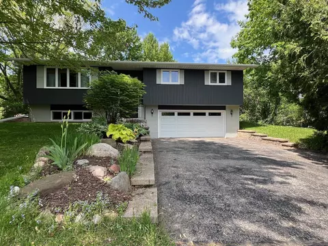 3940 Wilnor Dr, Oregon, WI 53575