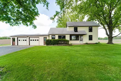 7402 Femrite Dr, Madison, WI 53718