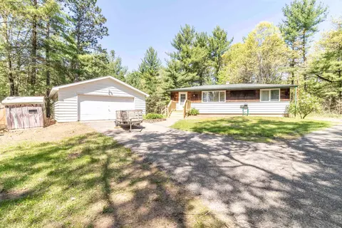 1877 11th Ave, Friendship, WI 53934