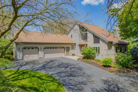 n1739 Friedel Road, Fort Atkinson, WI 53538