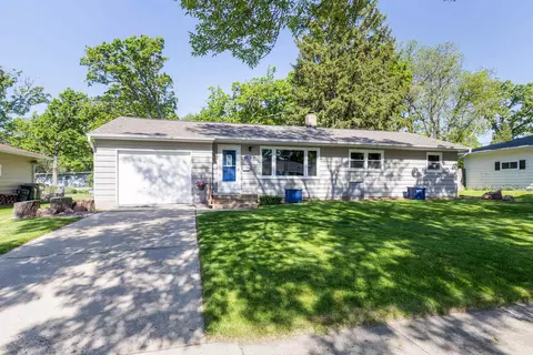 1606 Homberg Ln, Madison, WI 53716