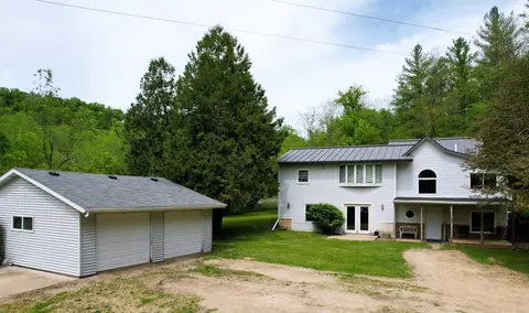 6870 Star Ln, Fennimore, WI 53809
