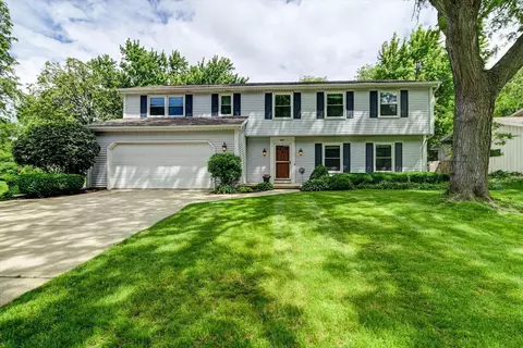 321 Shiloh Dr, Madison, WI 53705