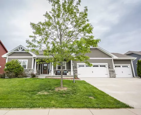 804 Winery Way, Cambridge, WI 53523