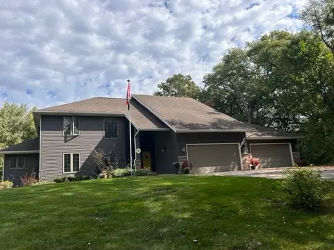 14246 W Golf Air Dr, Evansville, WI 53536