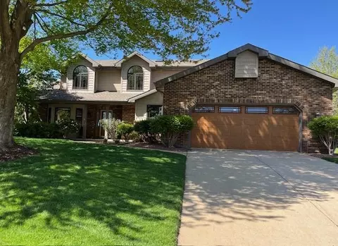 7426 Sawmill Rd, Madison, WI 53717