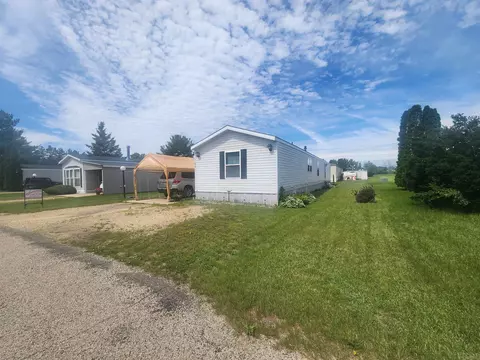 978 Sunflower St, Lone Rock, WI 53556