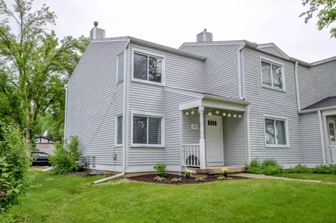 2016 Post Rd, Madison, WI 53713