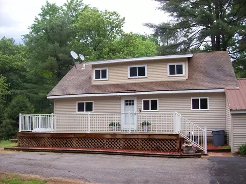 w1516 Garden Lane, Montello, WI 53949