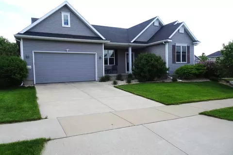 9129 Weatherstone Rd, Verona, WI 53593