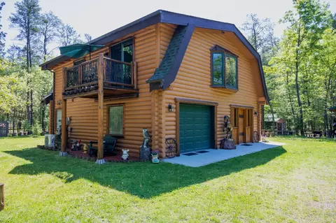 n7090 16th Avenue, New Lisbon, WI 53950