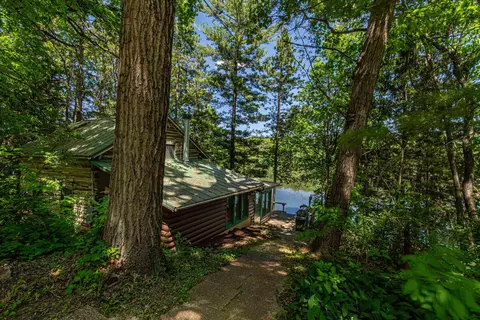 n3892 Park Road, Brodhead, WI 53520