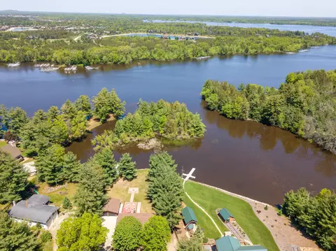 w5614 Cherokee Lane, New Lisbon, WI 53950