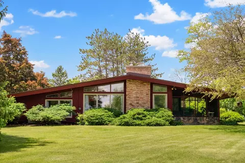 2230 Branson Rd, Fitchburg, WI 53575