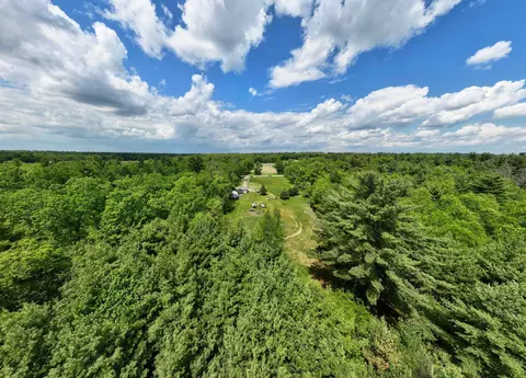 1165 Fur Ln, Wisconsin Dells, WI 53965