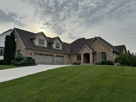9825 Hill Creek Dr, Verona, WI 53593