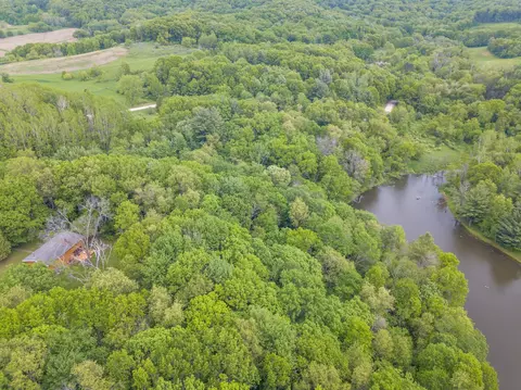 n2396 Bobcat Lake Road, Elroy, WI 53929