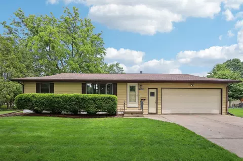 4518 Diamond Dr, Madison, WI 53714