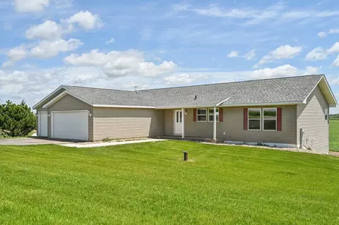 n7920 Gould Hill Road, Blanchardville, WI 53516