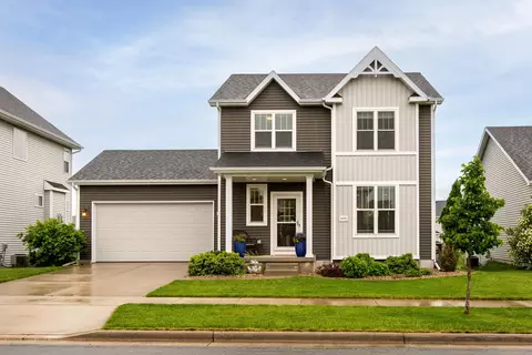 1479 Thoreau Dr, Sun Prairie, WI 53590