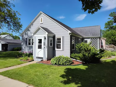 210 Fremont St, Boscobel, WI 53805