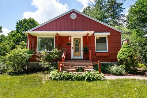 596 Park Ln, Madison, WI 53711