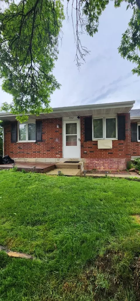 7057 Watts Rd, Madison, WI 53719