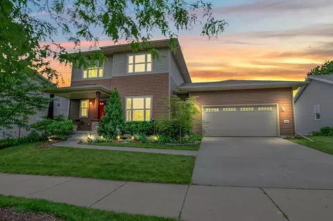 446 Pine Lawn Pkwy, Verona, WI 53593