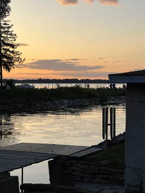 4400 Outlook St, Monona, WI 53716