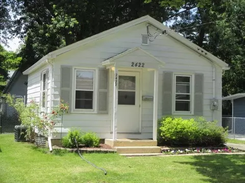 2422 Superior St, Madison, WI 53704