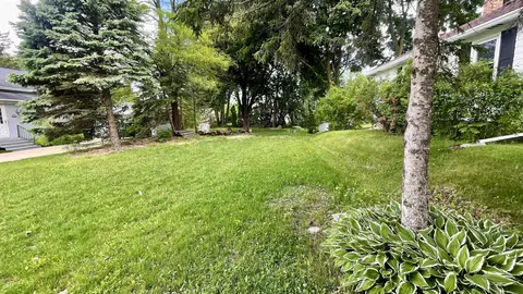 128 Webster St, Beaver Dam, WI 53916