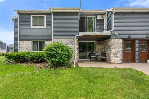 301 Whispering Pines Way, Fitchburg, WI 53713