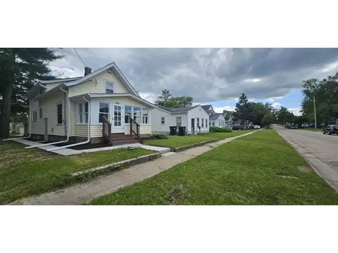 1904 Roosevelt Ave, Beloit, WI 53511