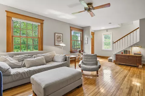 414 Mineau Pkwy, Madison, WI 53711