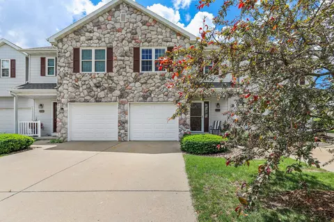 3077 Wyndham Dr, Sun Prairie, WI 53590