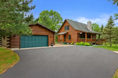 1181 Arrowhead Trl, Nekoosa, WI 54457
