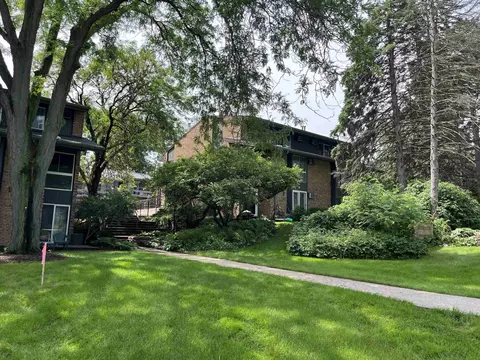 6247 Charing Cross Ln #A, Middleton, WI 53562