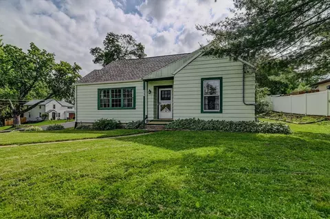 217 N Stevenson St, Deforest, WI 53532