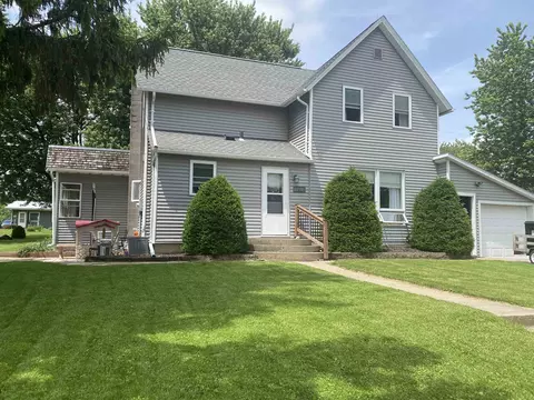 345 Walnut St, Belmont, WI 53510