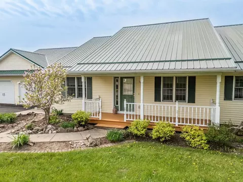 1101 Knower Ave, Hillsboro, WI 54634