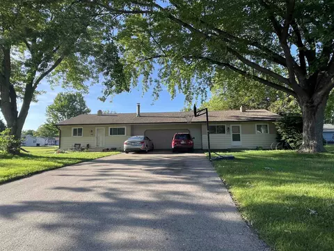 1809 1811 Post Rd, Beloit, WI 53511