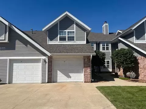 18 Pluim Dr #14, Waupun, WI 53963