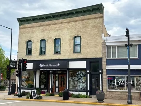 245 E Main St, Sun Prairie, WI 53590