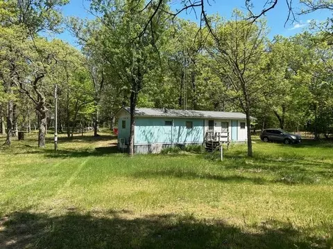 3040 10th Dr, Grand Marsh, WI 53936