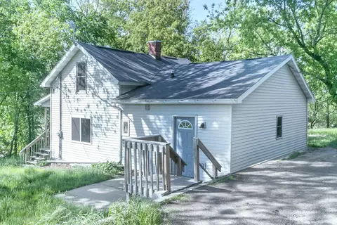 e4098 Little Brook Road, Hillpoint, WI 53937