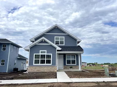 4228 Thrasher St, Middleton, WI 53562