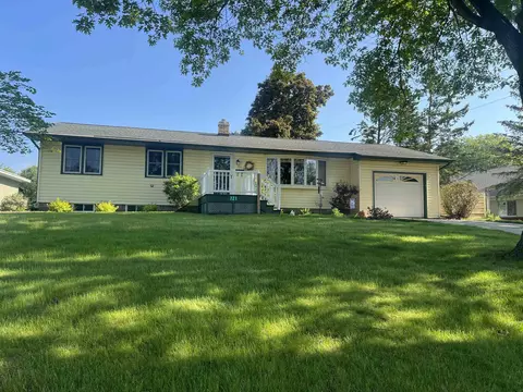 721 Fair St, Mineral Point, WI 53565
