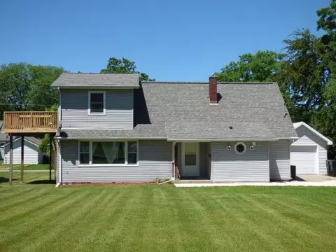 822 Mckinley Ave, Beloit, WI 53511