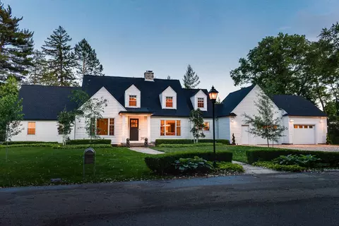 3525 Blackhawk Dr, Madison, WI 53705