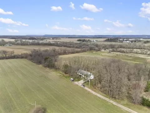 14594 Us 14, Mazomanie, WI 53560